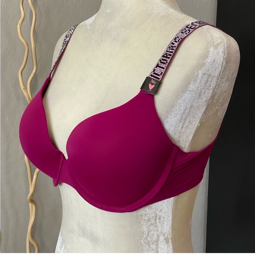 Victoria's Secret Shine wide strap full coverage T-shirt bra
36C NWT